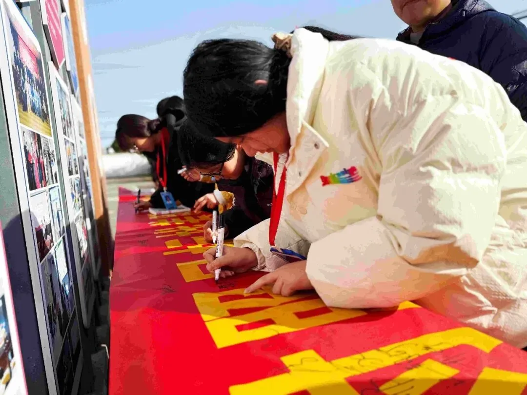 【红中在线】聚力迎中考 携手向未来 ——记红塔中学初三年级家长会暨家庭教育指导讲座 第25张