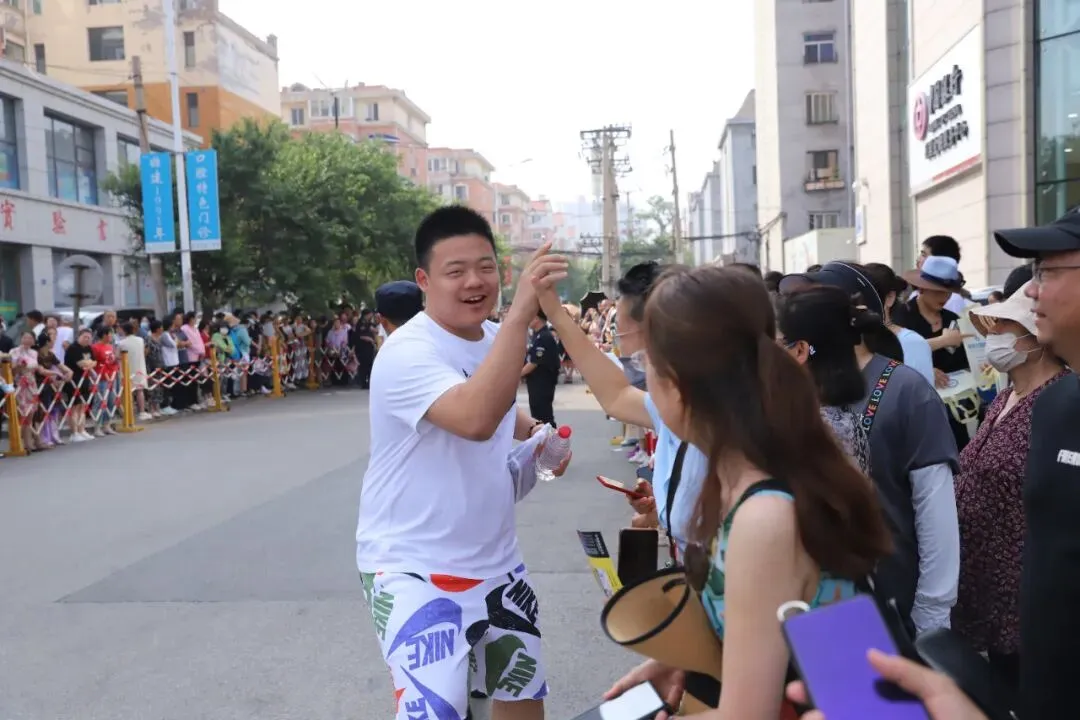 中考拉开大幕 考生自信应考 第4张