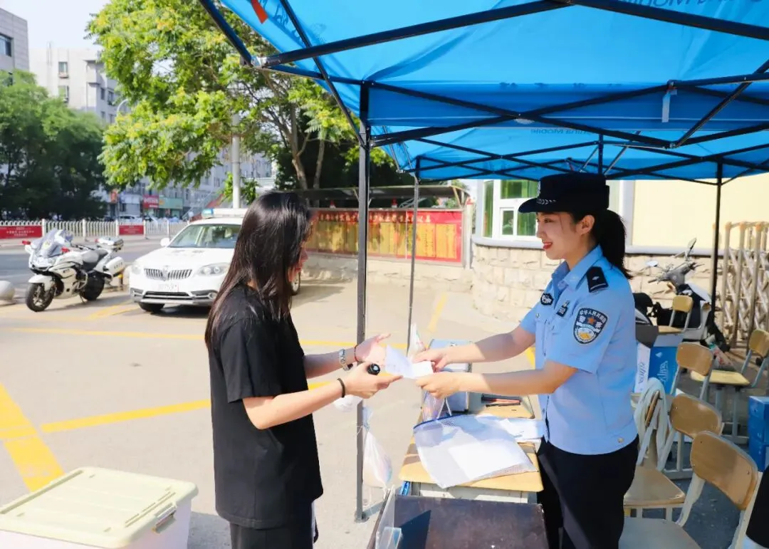 中考拉开大幕 考生自信应考 第6张