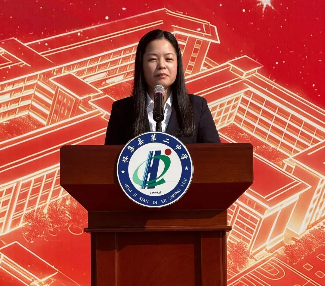 怀集二中八年级开学大会暨中考冲刺誓师大会顺利举行 第35张