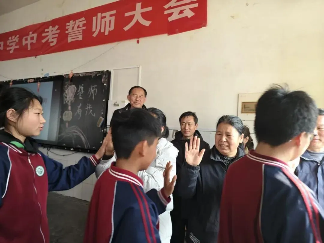 “决战中考,誓师有我”——清平中学2026年中考誓师大会燃情启幕 第16张