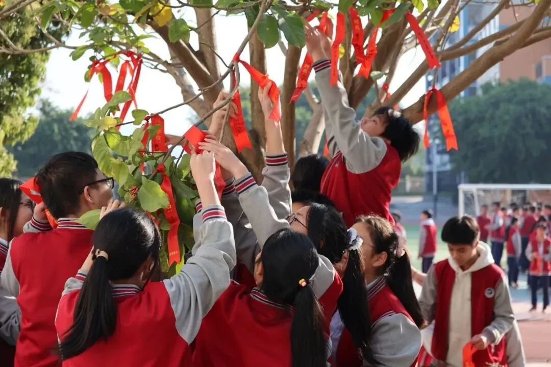 凝心聚力战百日,六月中考铸辉煌——梧州市第十中学举行中考百日动员大会 第29张