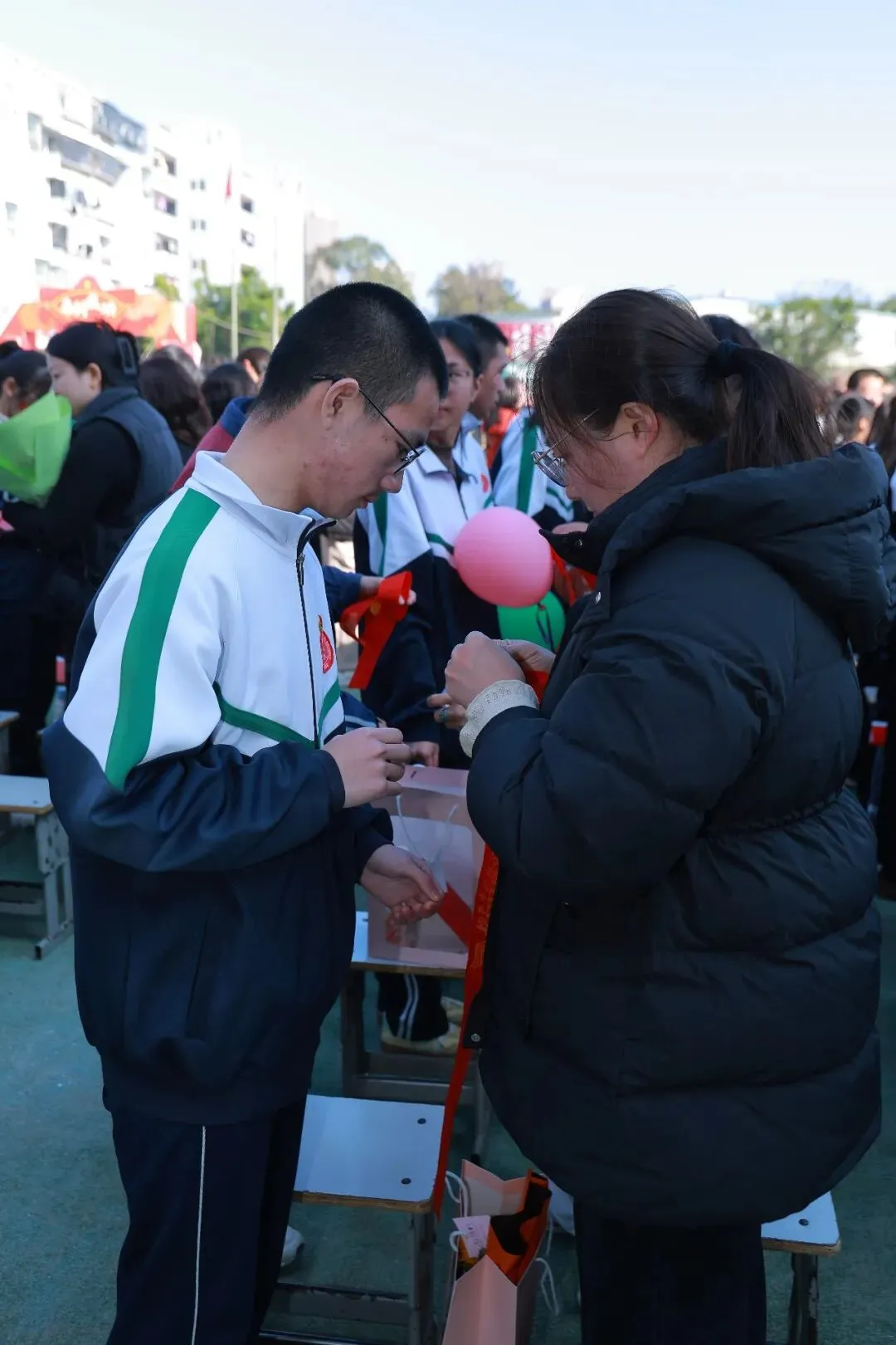 以梦为马,飞驰人生!我校隆重举行中考百日誓师大会 第27张