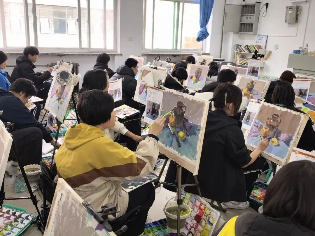 质检美术二模圆满落幕(附高清真题)|复盘沉淀,冲刺中考 第40张 质检美术二模圆满落幕(附高清真题)|复盘沉淀,冲刺中考 第40张