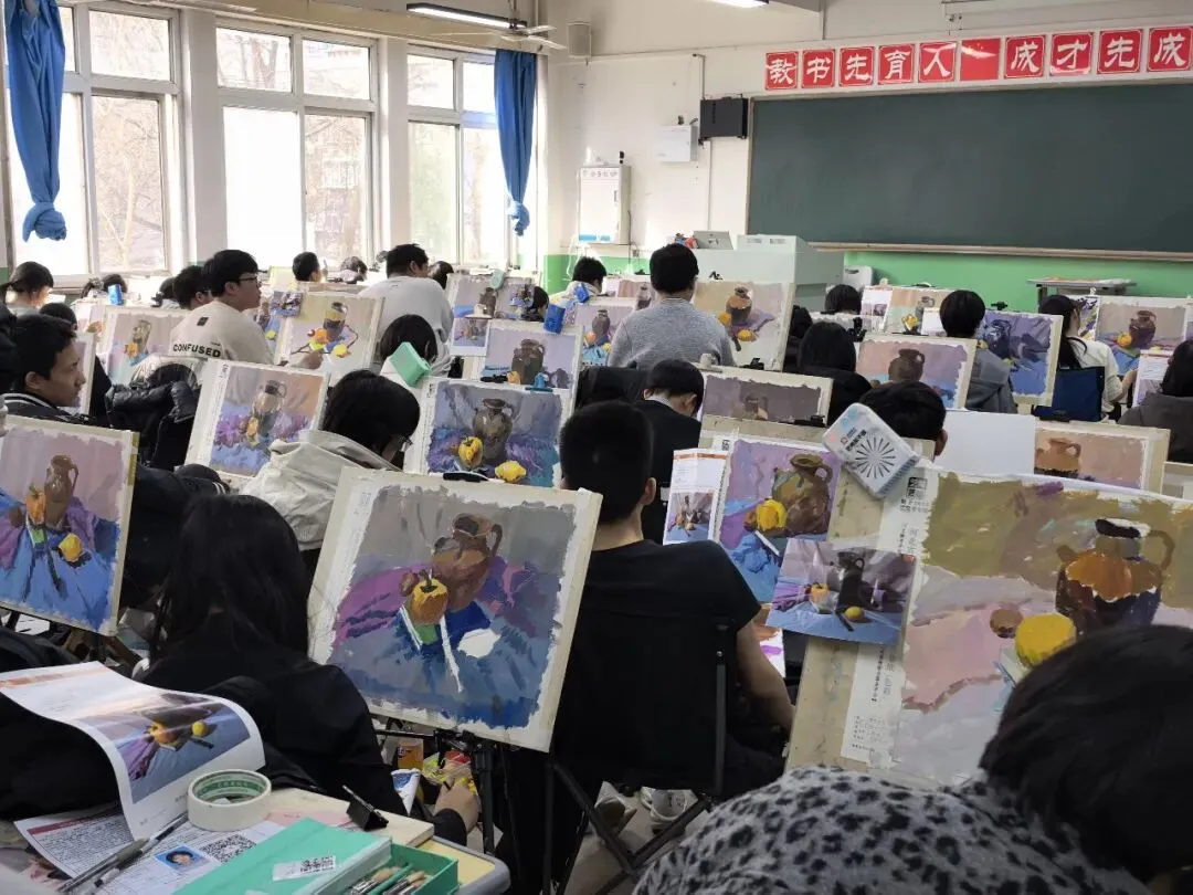 质检美术二模圆满落幕(附高清真题)|复盘沉淀,冲刺中考 第41张 质检美术二模圆满落幕(附高清真题)|复盘沉淀,冲刺中考 第41张