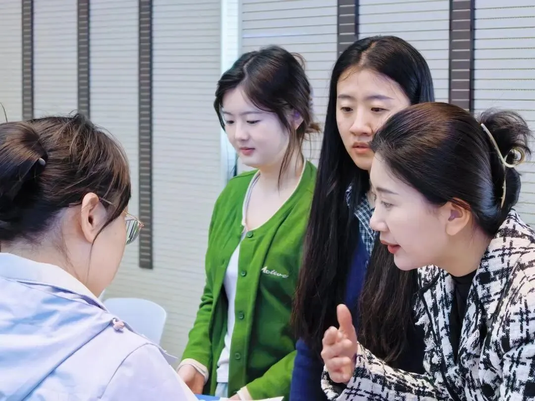 线上线下问中考!半岛中招会火热开局,携众高中全力助考中考季 第16张 线上线下问中考!半岛中招会火热开局,携众高中全力助考中考季 第16张