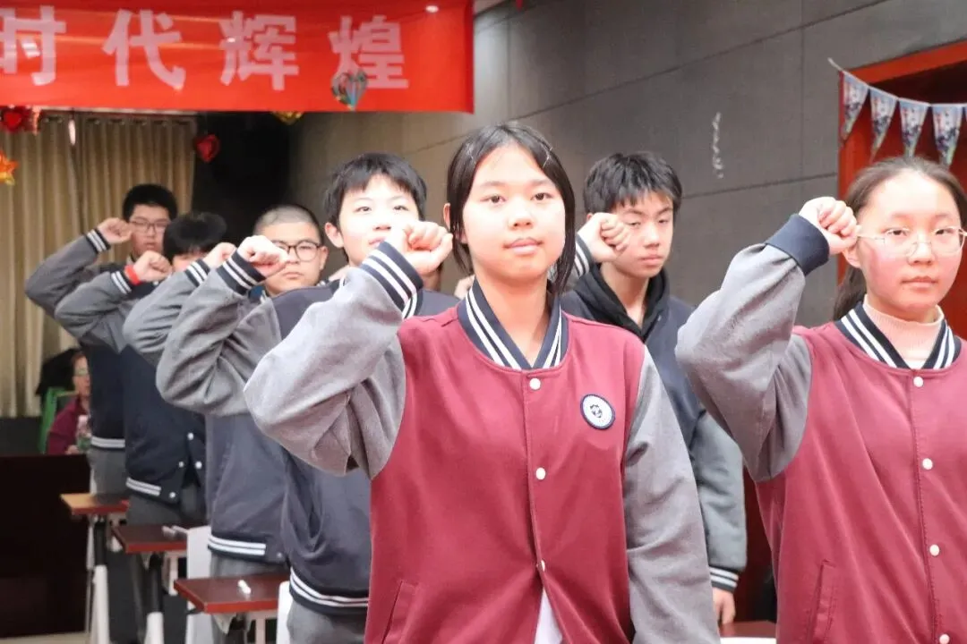 百日竞渡展雄风,六月中考创辉煌——以诺实验学校2026届中考百日誓师大会 第52张 百日竞渡展雄风,六月中考创辉煌——以诺实验学校2026届中考百日誓师大会 第52张