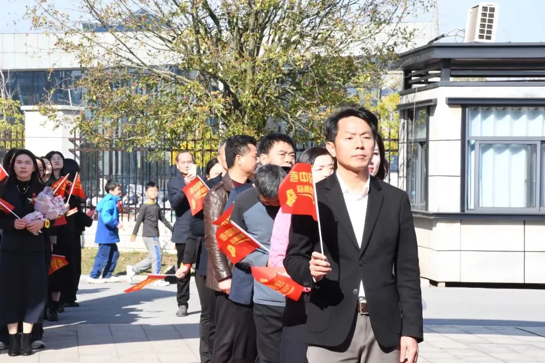 扬鞭奋进正当时,赢在中考最少年——东乡七中九年级百日誓师大会 第10张