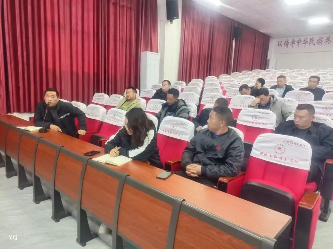 凝心聚力备战体育中考 精准施策共促学子成长——德江县民族中学召开2026年春季学期九年级体育备考专题会 第6张