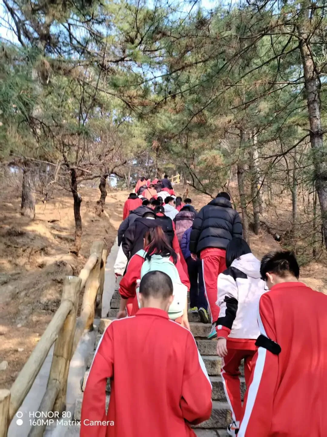 百日冲刺攀高峰 长城砺剑赴中考——北京十一怀柔实验学校(初中部)初三年级社会大课堂暨百日誓师圆满举行 第46张