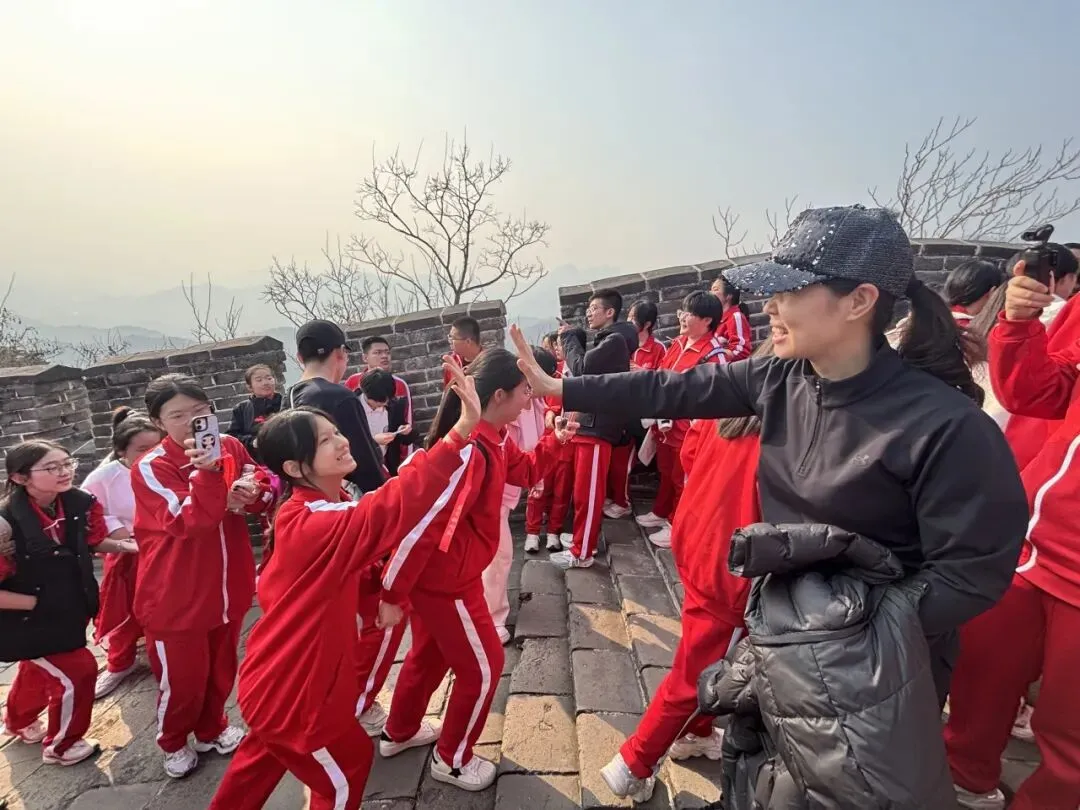 百日冲刺攀高峰 长城砺剑赴中考——北京十一怀柔实验学校(初中部)初三年级社会大课堂暨百日誓师圆满举行 第50张