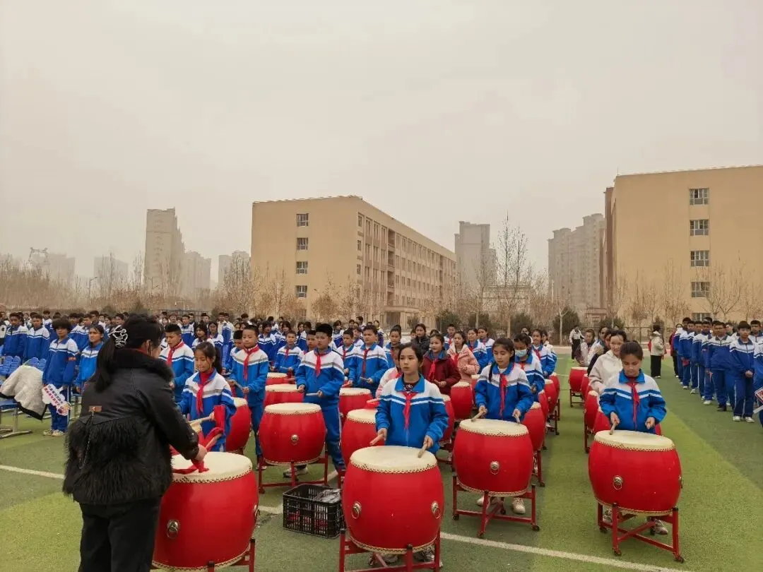 百日砺剑,决战中考!喀什市第二十七中学首届中考誓师大会燃动校园 第14张