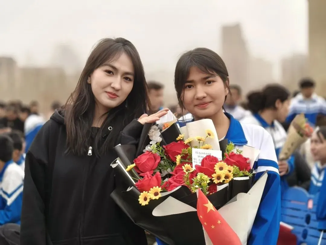 百日砺剑,决战中考!喀什市第二十七中学首届中考誓师大会燃动校园 第29张