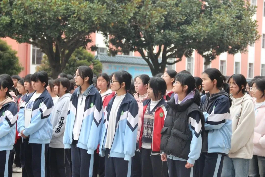 富源县竹园镇中学举行2026年中考百日誓师动员会 第7张 富源县竹园镇中学举行2026年中考百日誓师动员会 第7张