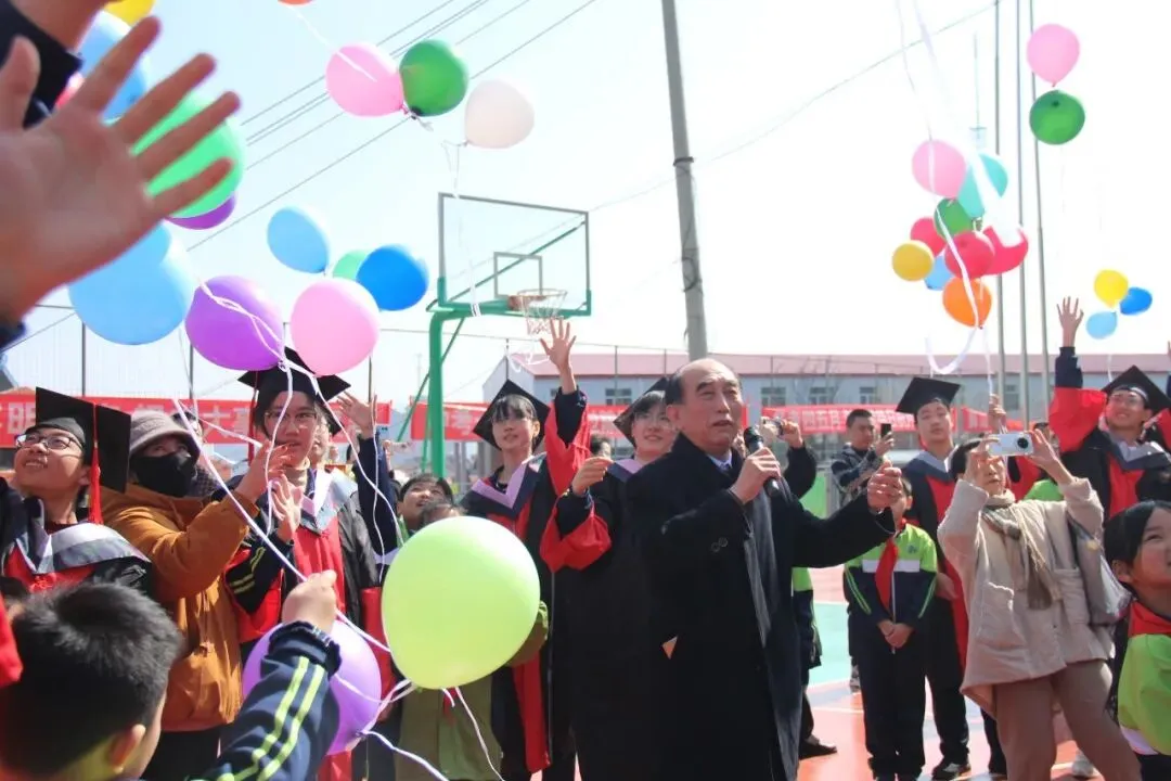 承德博骏双语学校2026届中考总动员誓师大会 第22张 承德博骏双语学校2026届中考总动员誓师大会 第22张