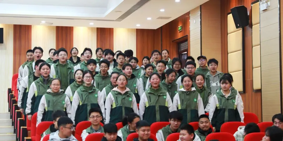 百日逐梦,决战中考!我校九年级中考百日誓师大会燃情启幕 第10张 百日逐梦,决战中考!我校九年级中考百日誓师大会燃情启幕 第10张