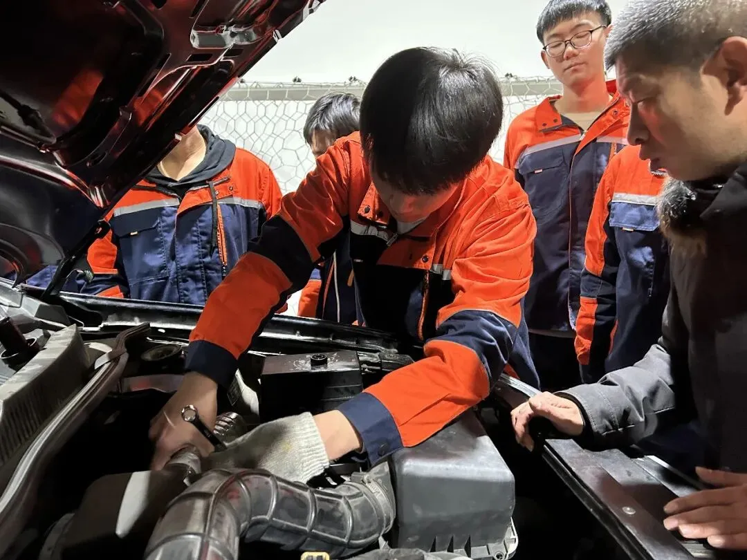 别等中考分流!沈阳万业春季招生,提前锁定好专业 第16张