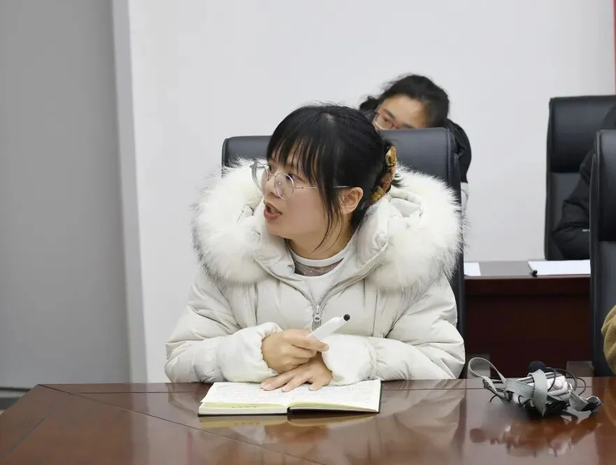 冲刺中考,湖南师范大学竹埠港竹埠港实验中学在行动!——九年级备考工作会议纪实 第9张 冲刺中考,湖南师范大学竹埠港竹埠港实验中学在行动!——九年级备考工作会议纪实 第9张