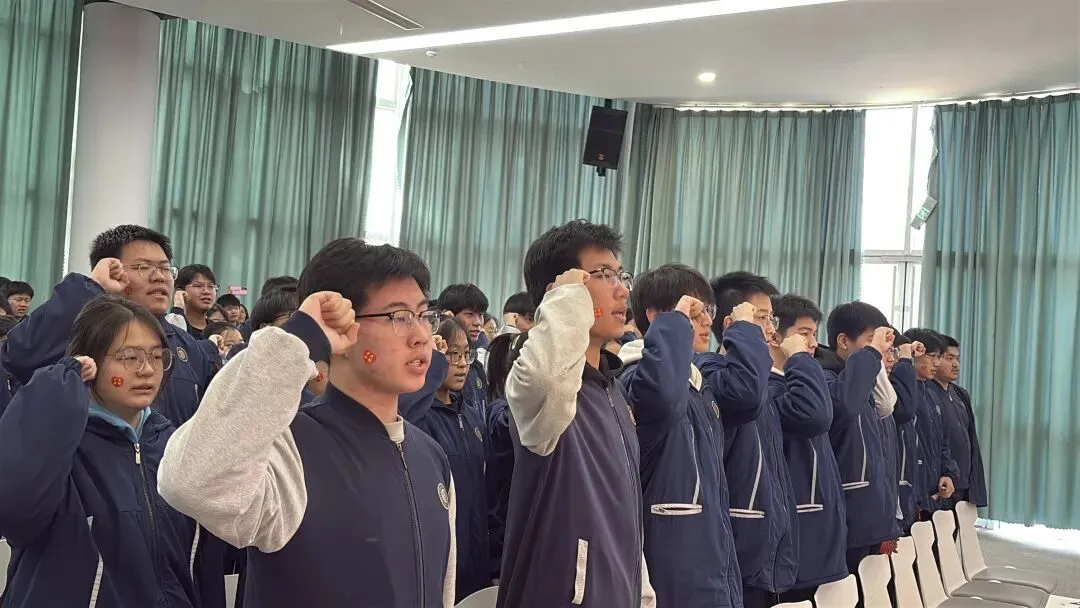 全力以赴,决胜中考|潍坊经济区文翰学校2026年中考誓师大会 第3张