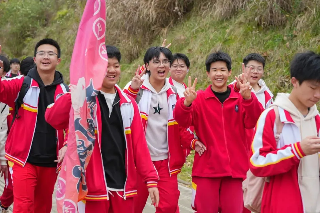 普瑞中考百日誓师 | 有山海为证 为“奔赴”叙事 第55张 普瑞中考百日誓师 | 有山海为证 为“奔赴”叙事 第55张