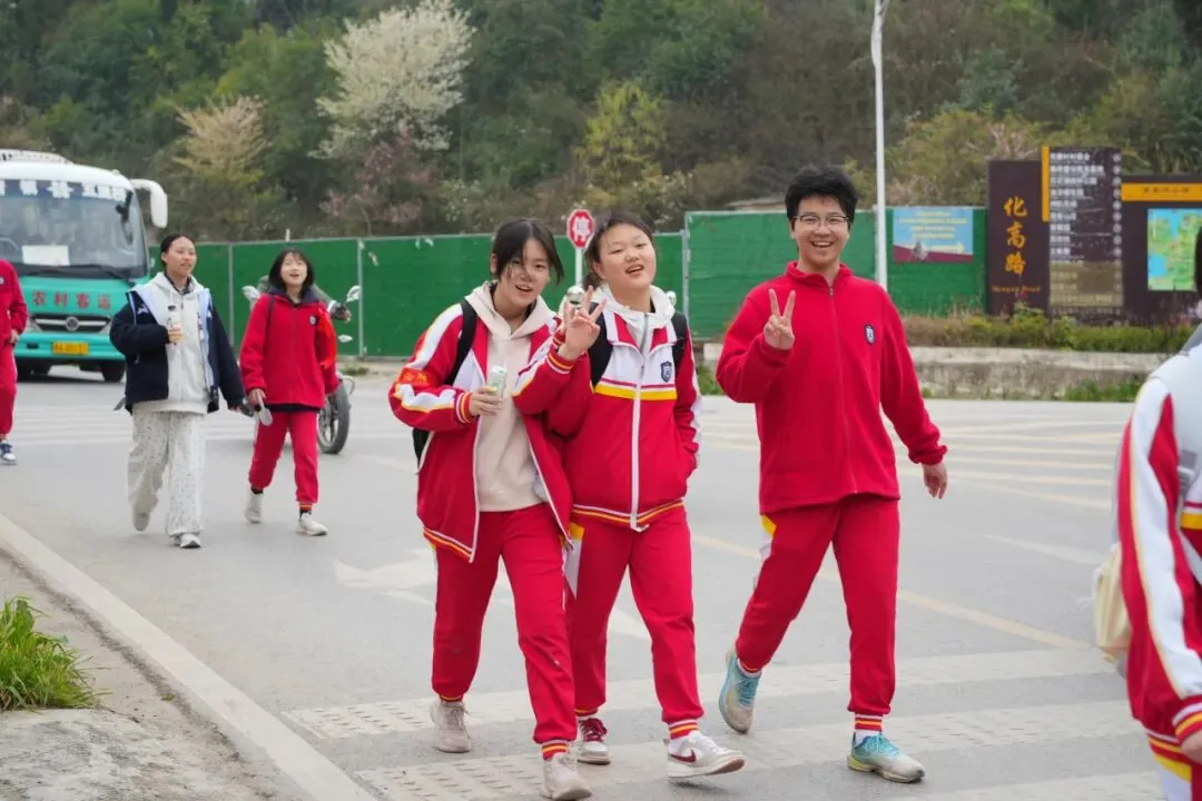 普瑞中考百日誓师 | 有山海为证 为“奔赴”叙事 第67张 普瑞中考百日誓师 | 有山海为证 为“奔赴”叙事 第67张