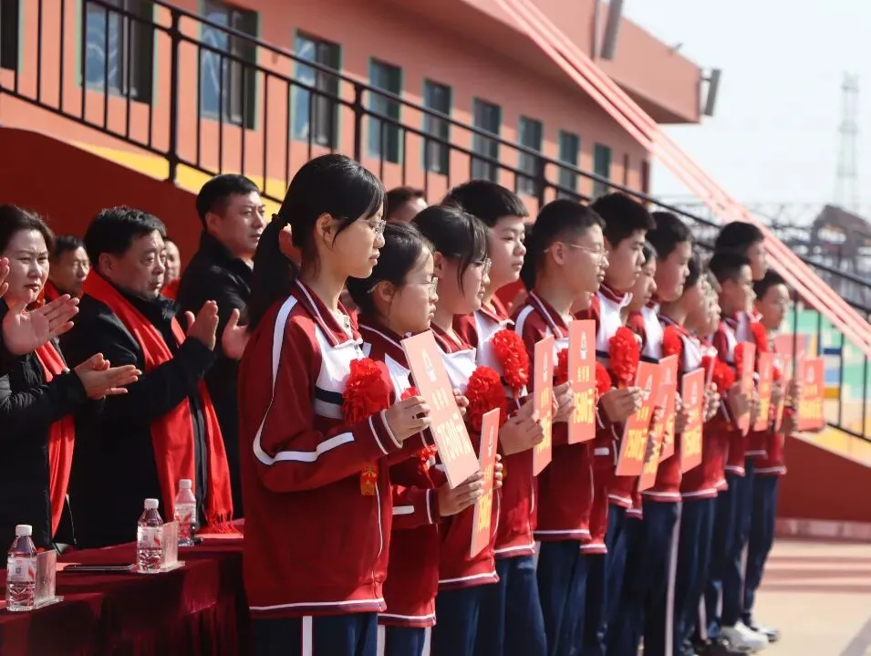 阳光燕山•校园动态——2026年中考百日誓师大会暨春季开学典礼 第12张