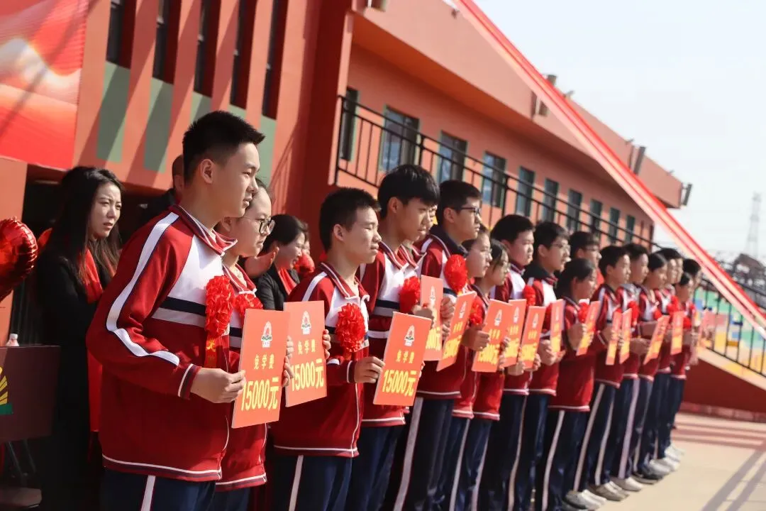 阳光燕山•校园动态——2026年中考百日誓师大会暨春季开学典礼 第14张