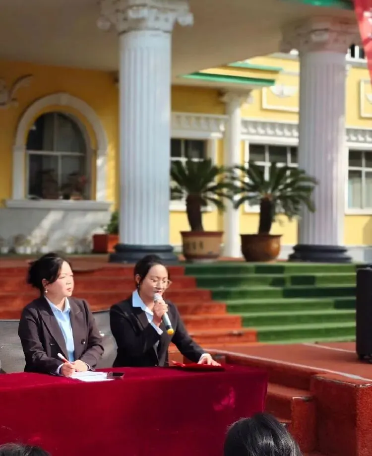 百日冲刺战中考,一鼓作气创辉煌——九龙学校百日誓师大会活动纪实 第14张