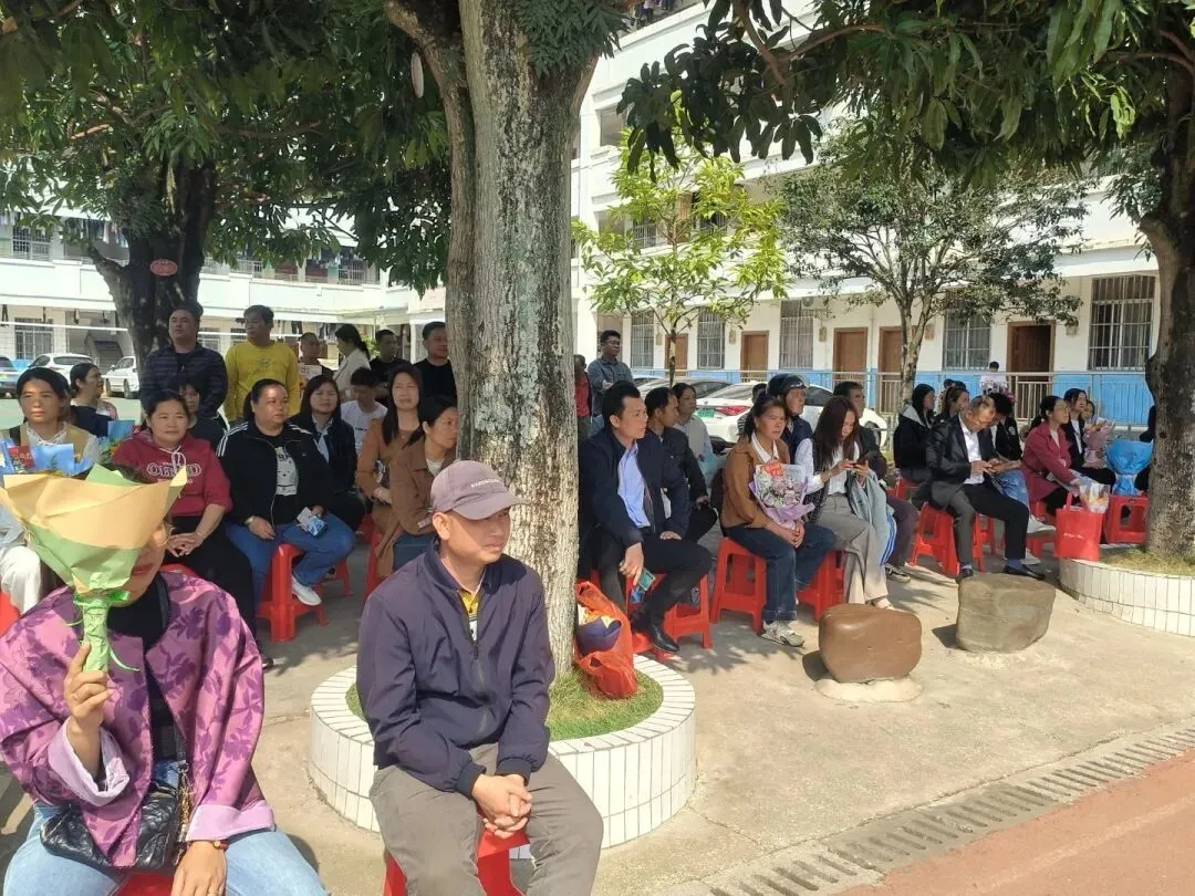 骐骥驰骋战百日,少年砺志赢中考——社步二中2026年中考百日誓师大会圆满举行 第10张