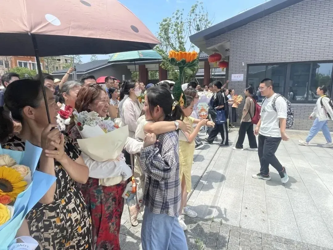 我市2025年中考圆满收官 第18张