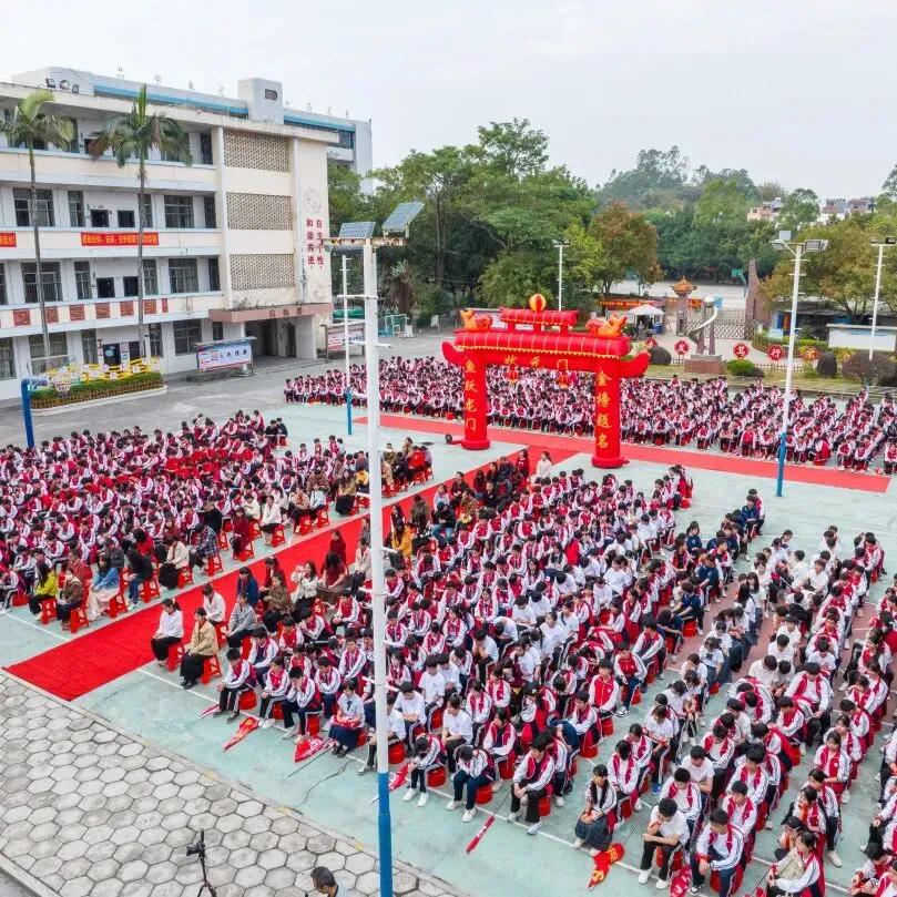 浦北县第六中学2026年中考百日冲刺誓师活动成功举办 第18张
