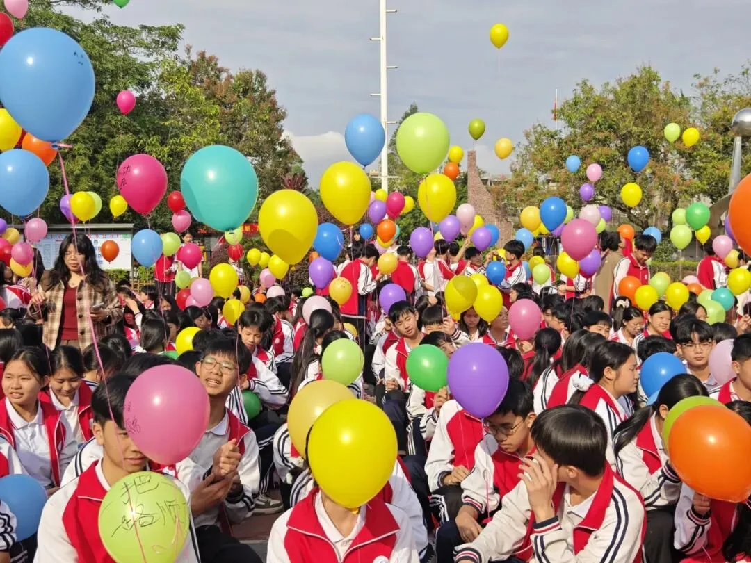 浦北县第六中学2026年中考百日冲刺誓师活动成功举办 第67张