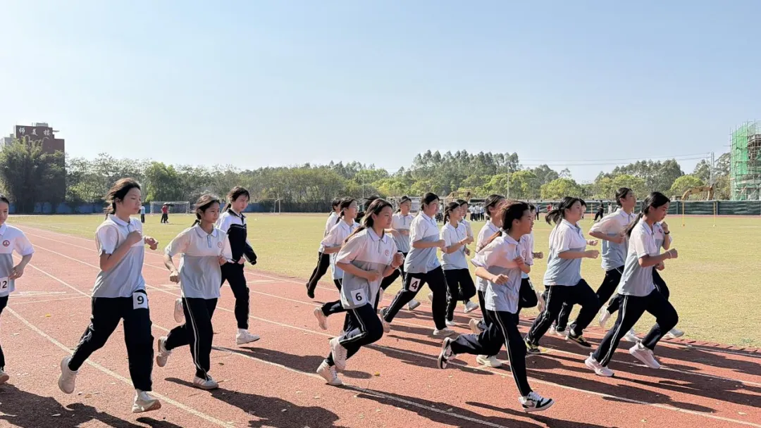 趁热打铁,冲刺中考——博罗县杨侨中学初三体育模考纪实 第4张