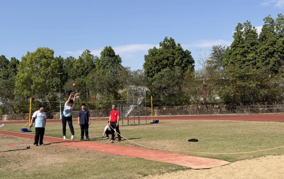 趁热打铁,冲刺中考——博罗县杨侨中学初三体育模考纪实 第12张