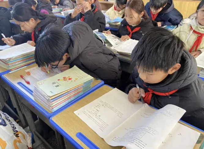 中考倒计时3个月!这4种内耗状态,正在悄悄拖垮你的努力(转给身边生) 第1张