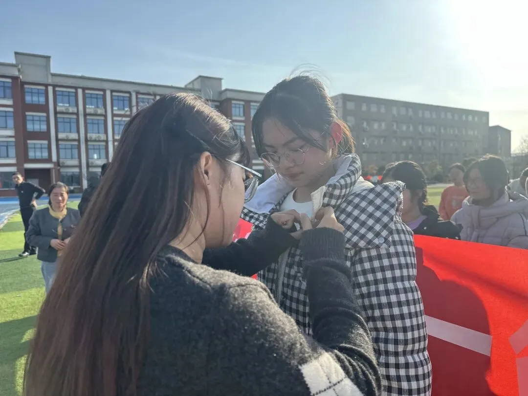 百日砺剑赴山海,青春逐梦赢中考!——江陵县沙岗镇初级中学中考百日誓师大会圆满举行 第13张