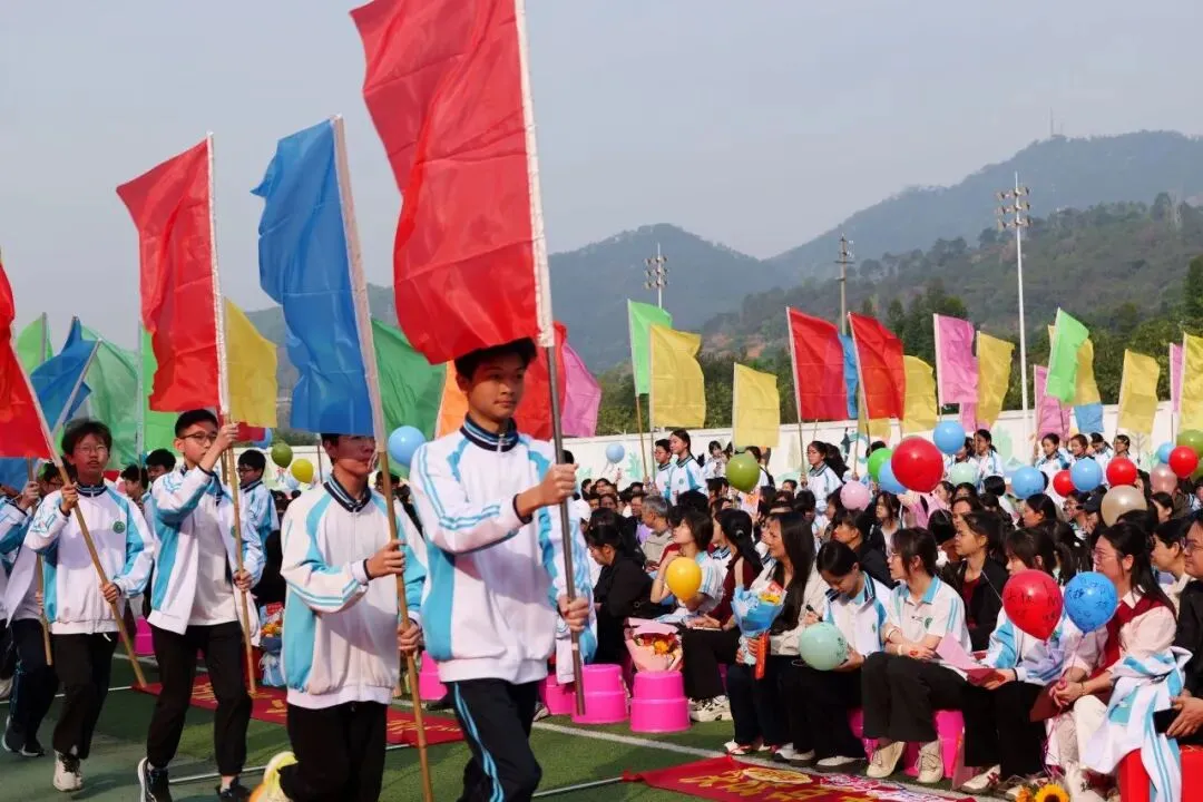 为梦想而战!岑溪三中吹响中考百日誓师集结号 第18张