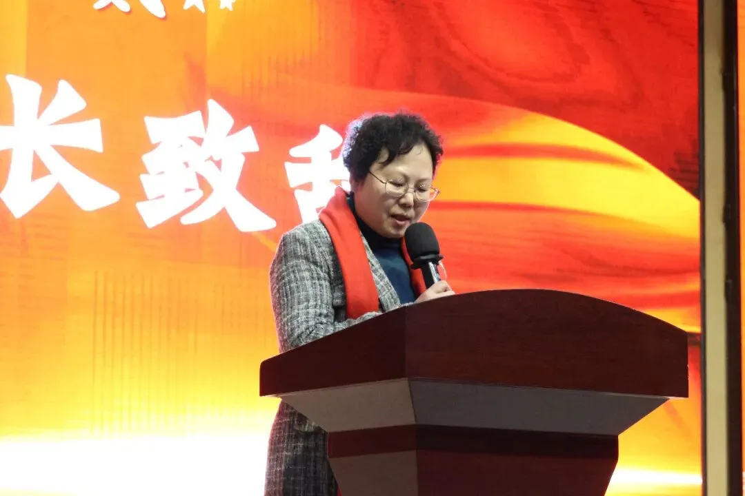 百日磨剑志凌云 誓师扬鞭赴中考——我校2023级中考百日誓师大会隆重举行 第8张