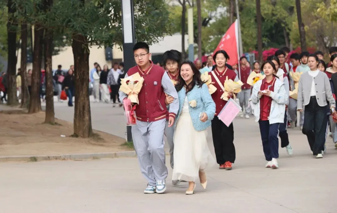 超燃!今天,南安一中举行中考百日誓师大会! 第32张