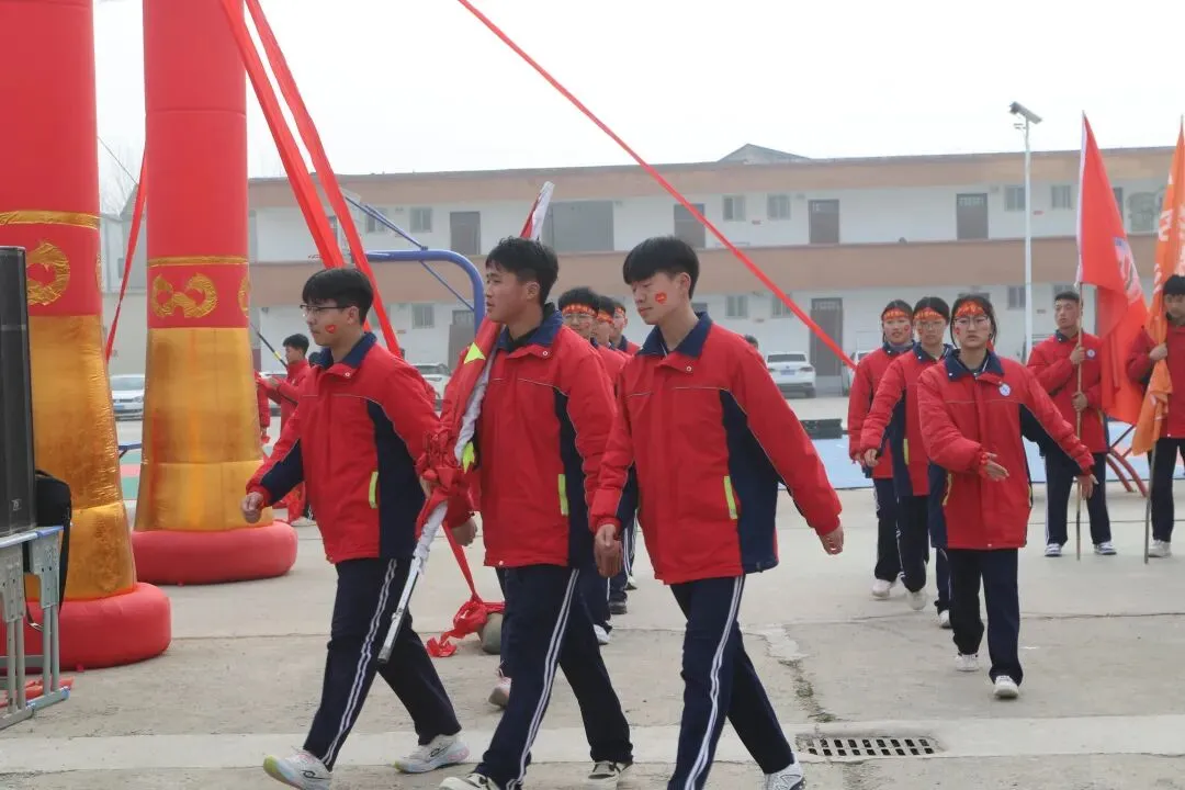 封丘县第二初级中学教育总校黄陵镇校区中考百日誓师大会 第31张