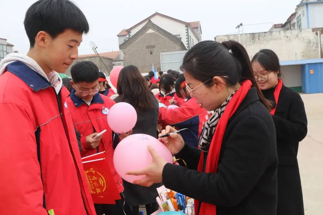 封丘县第二初级中学教育总校黄陵镇校区中考百日誓师大会 第74张