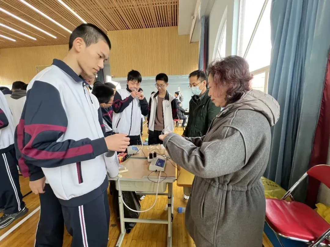 规范体检 护航中考——河西医院全面开展中考体检工作 第2张