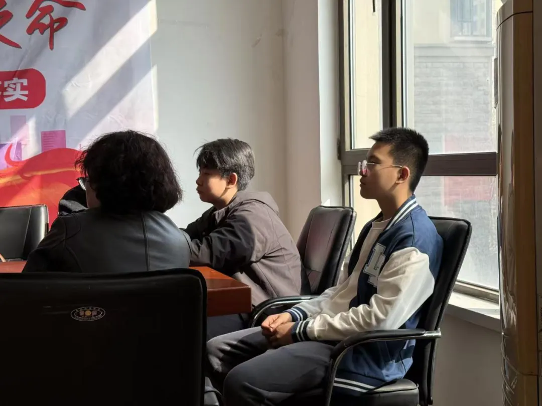 【善育未来】干货满满!“学子加油站”为中考冲刺“充电”赋能——玫瑰社区举办百日规划讲座 第11张