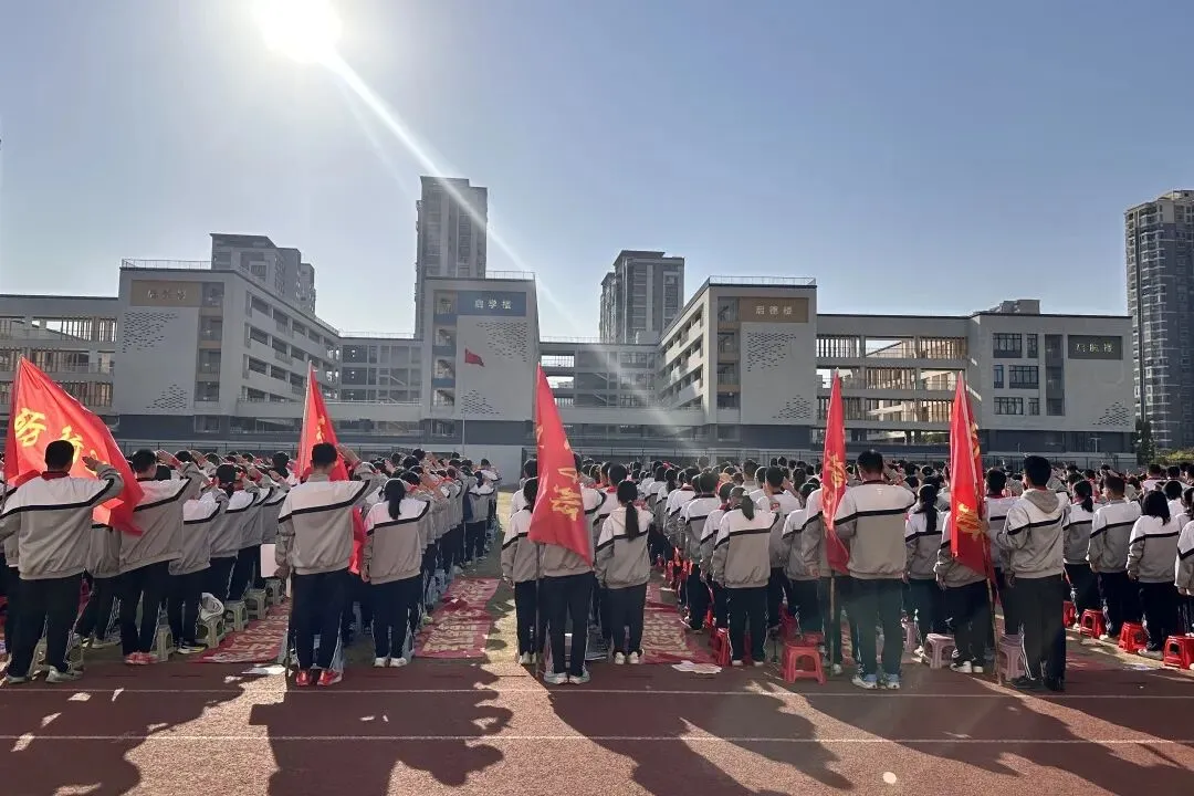 通源学校举行中考百日冲刺誓师大会 第24张