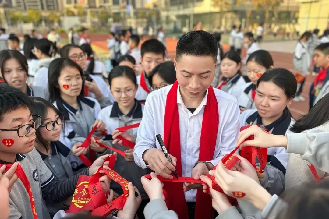 通源学校举行中考百日冲刺誓师大会 第58张