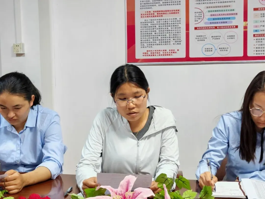 凝心聚力,剑指六月!我校召开中考备考策略研讨会 第4张