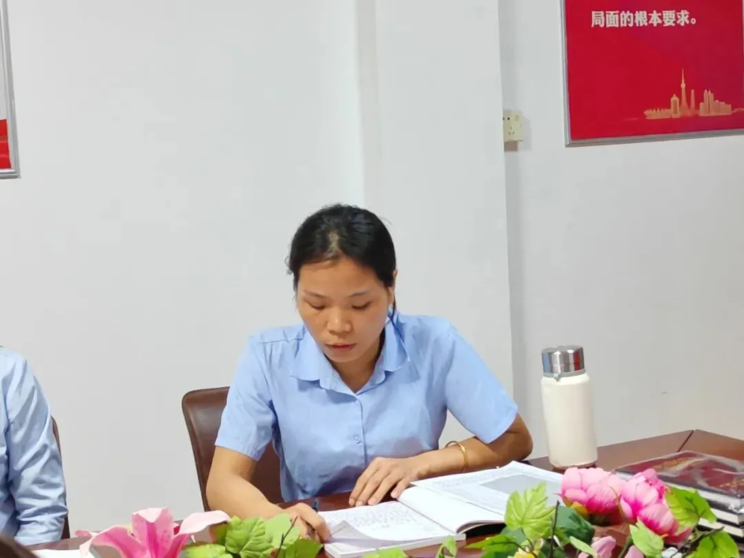 凝心聚力,剑指六月!我校召开中考备考策略研讨会 第7张