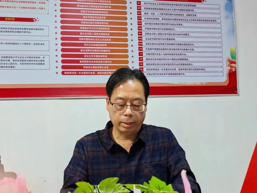 凝心聚力,剑指六月!我校召开中考备考策略研讨会 第14张