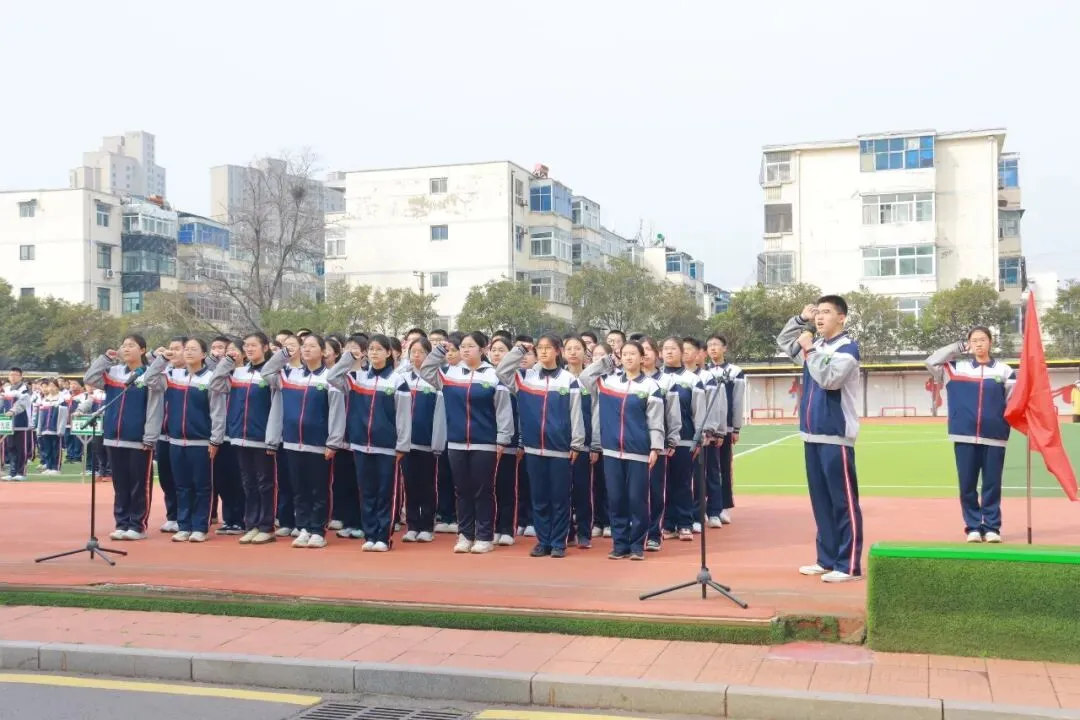 新乡市第三十中学成功举办2026年中考百日冲刺誓师大会 第8张