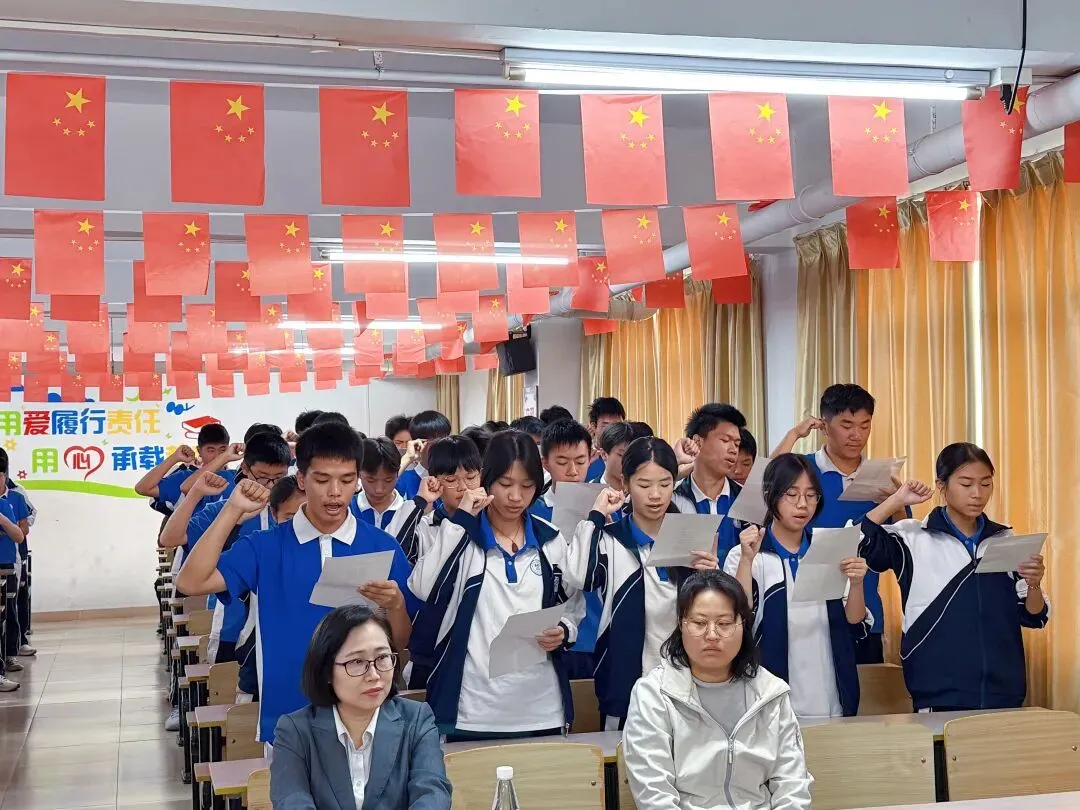 百日磨剑,决胜中考——华德学校中考百日誓师大会 第17张